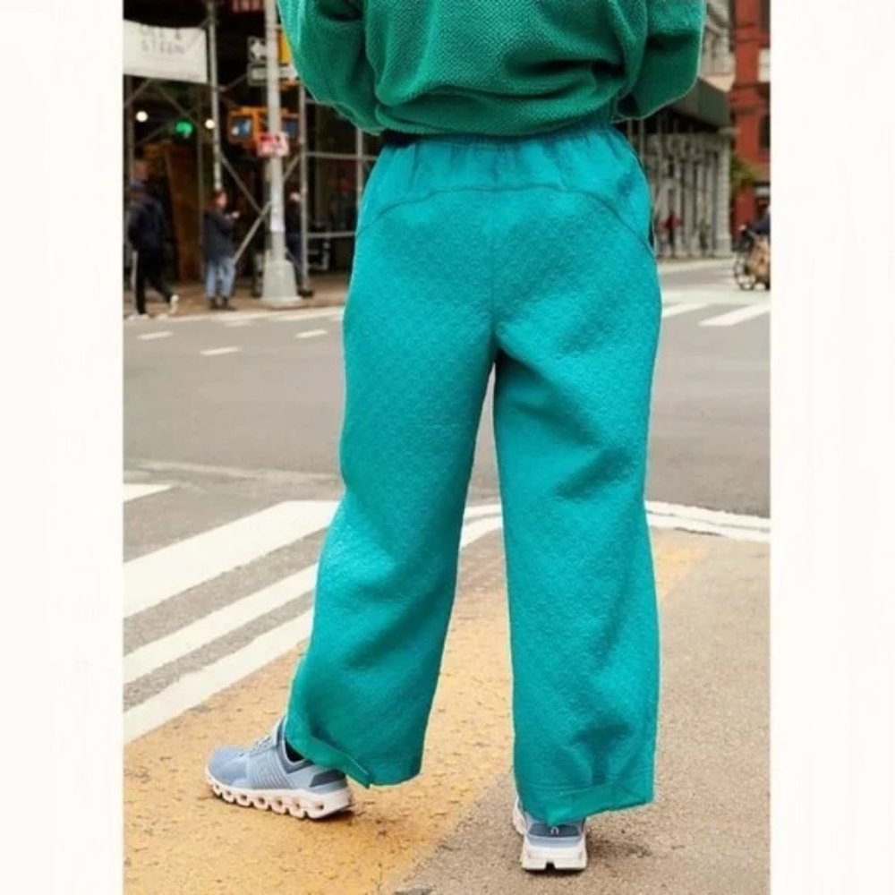 ✨HP✨Free People Movement Flipside Quilted Pants NWOT - Picture 2 of 10